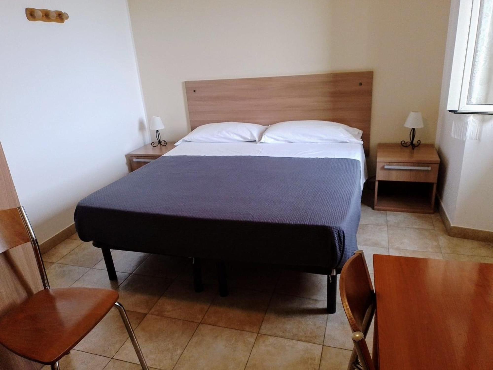 Hotel Pensione Cundari Таормина Екстериор снимка
